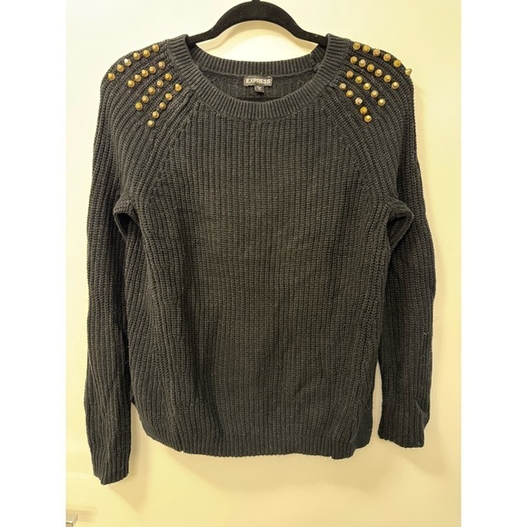 Express Black Cotton Blend Studded Shoulder Chunky Sweater Size Small - Picture 1 of 6